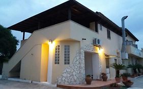 Bed And Breakfast Il Piccolo Nido