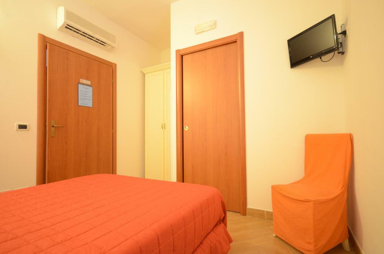 Bed and Breakfast Il Piccolo Nido Borgo Montenero Exterior foto