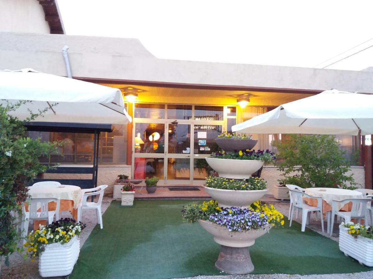 Bed and Breakfast Il Piccolo Nido Borgo Montenero Exterior foto