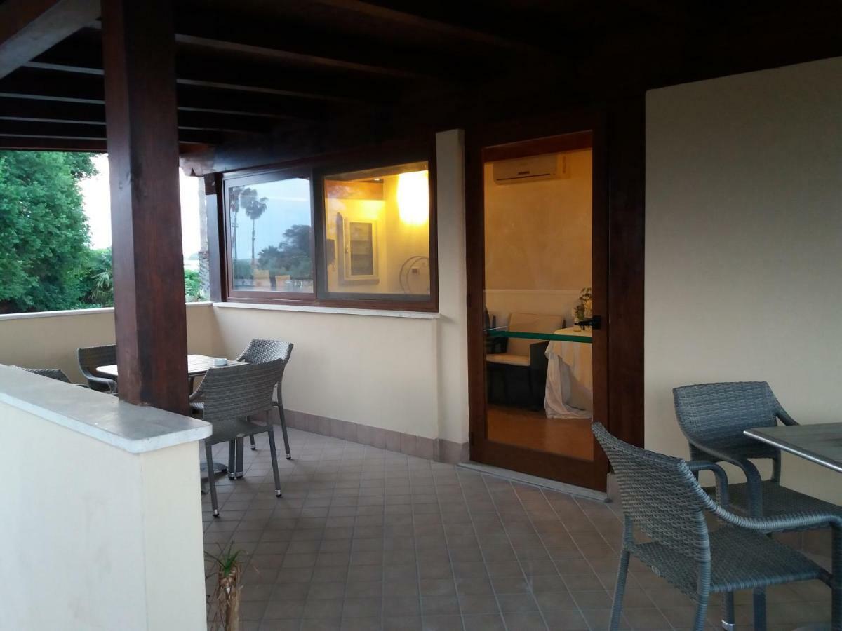 Bed and Breakfast Il Piccolo Nido Borgo Montenero Exterior foto